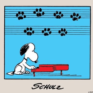 Snoopy at piano
